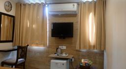 Hotel Metro Palace in Mumbai