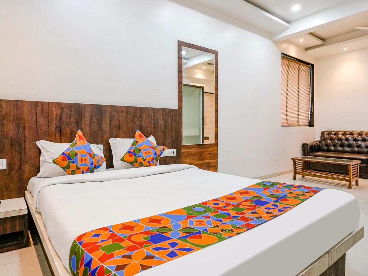 Hotel Krishna Inn in Bhiwandi