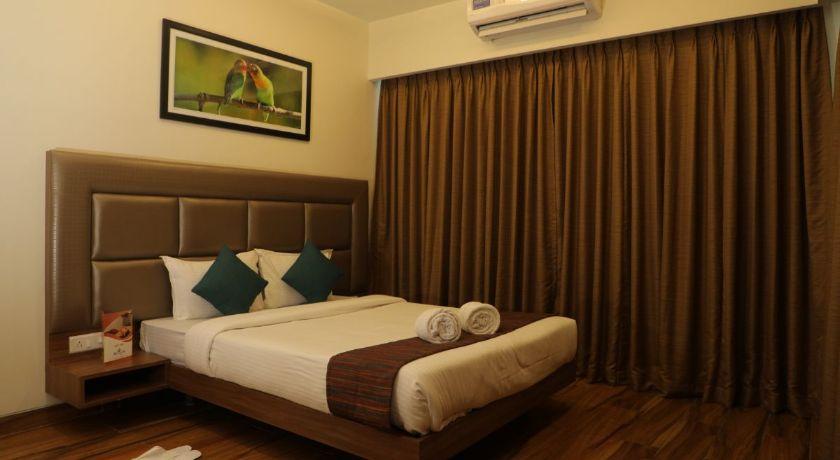 SkySuites By Monarch in Navi Mumbai
