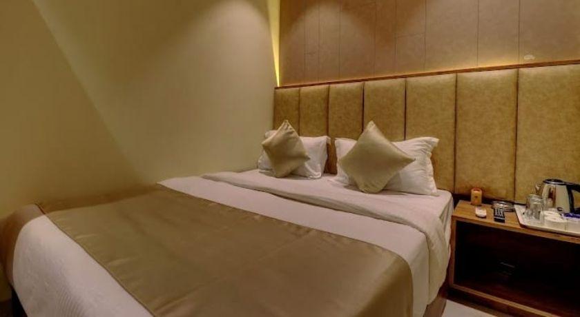Hotel Amber Suite in Mumbai