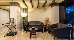 Park Central Comfort - E Suites in Pune