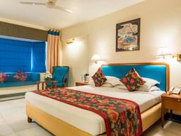 Hotel Parle International in Mumbai