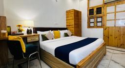 Hotel Divine Inn in Delhi