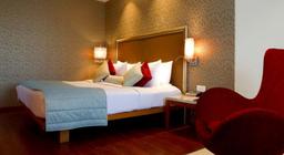 7 Apple Hotel - Pimpri in Pune