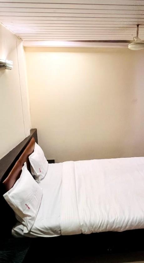 Hotel Accore Inn in Mumbai