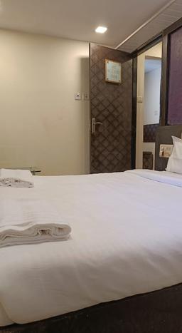 Hotel Accore Inn in Mumbai