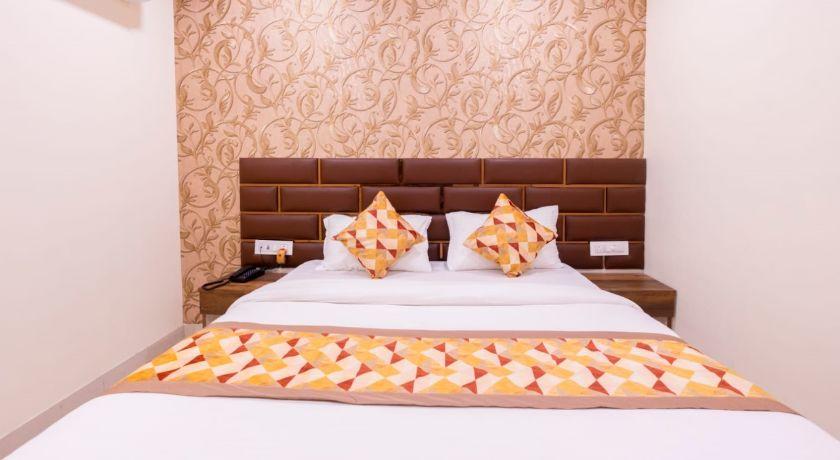 Hotel Regal Palace in Mumbai