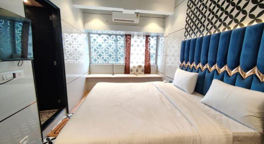 Hotel Lipika Residency in Thane