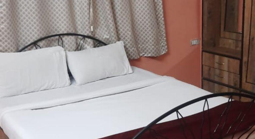 Easystayy 4 in Pune