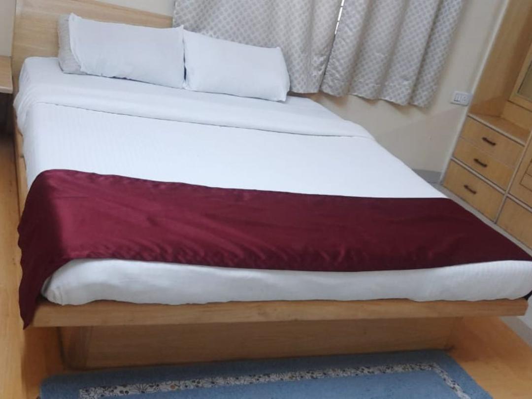 Easystayy 4 in Pune