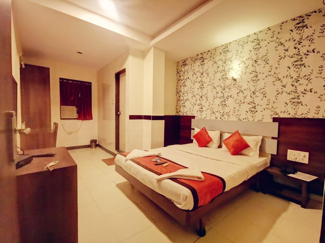Hotel Sai Sharan Stay Inn in Navi Mumbai