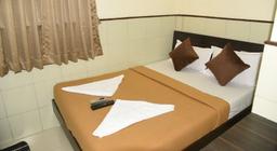 Hotel Triton Sion in Mumbai