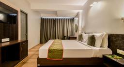 Hotel Luxurs in Jaipur