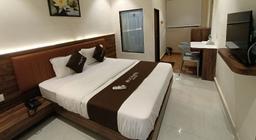 Hotel Moonlite Residency Marve in Mumbai