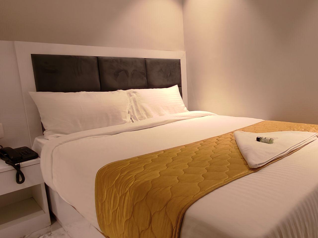 Grand Dyad Hotel in Mumbai