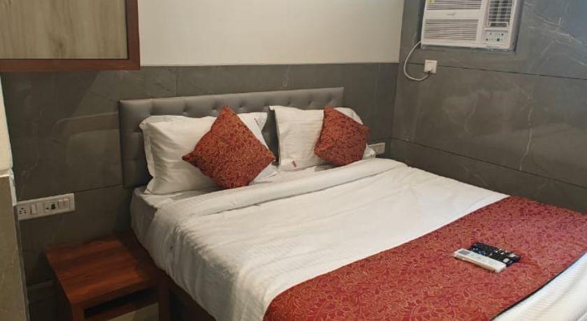 Hotel Shubham Inn in Mumbai