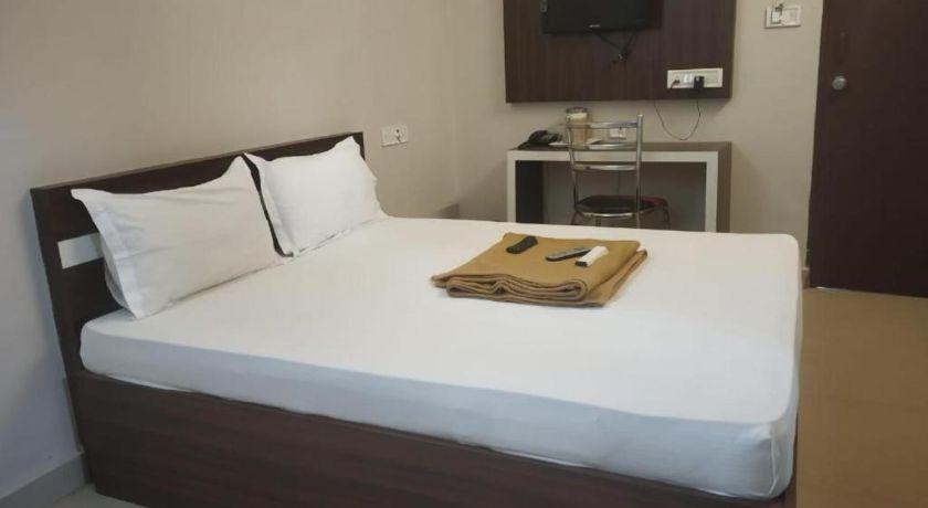 Park Wood Inn Executive  Rooms in Bangalore