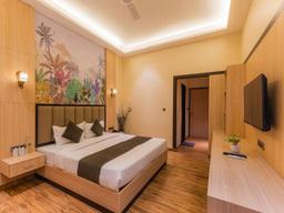 Hotel Prime Safari in Jaipur