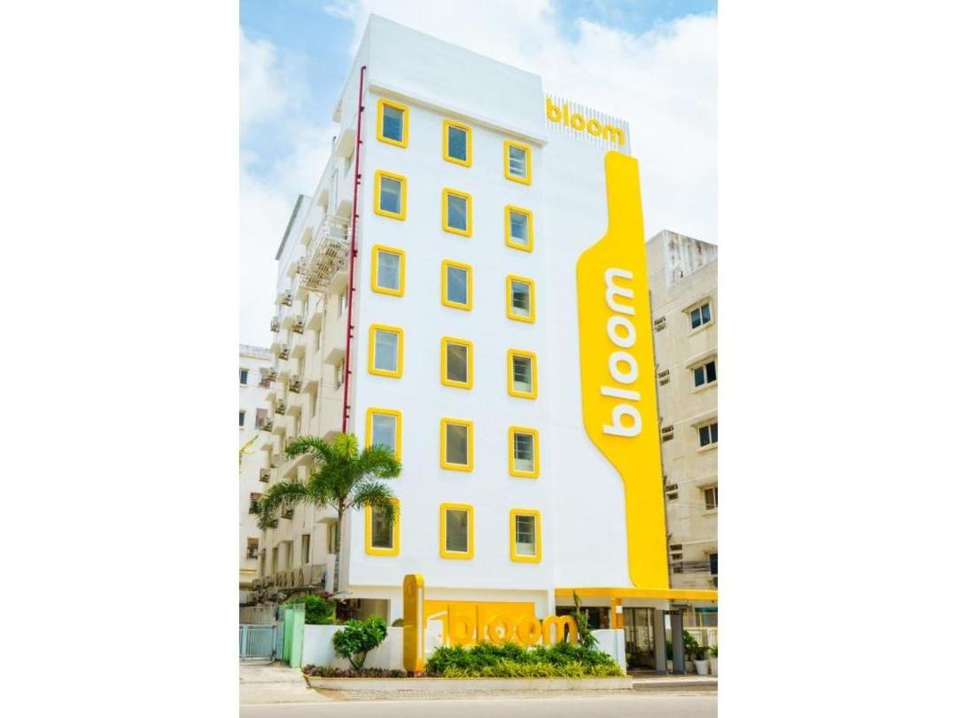 Bloom Hotel Cyber Towers in Hyderabad