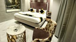 Hotel AR Paradise in Mumbai