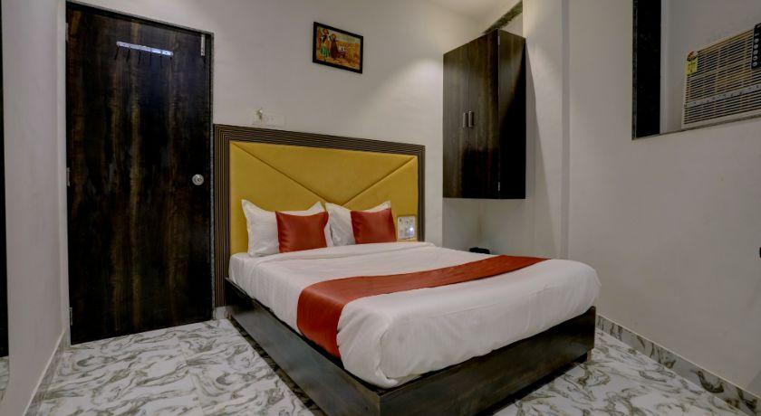 Hotel Golden Palace in Mumbai