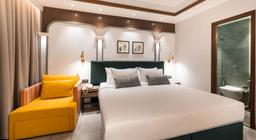 Hotel Ajanta Continental in Mumbai