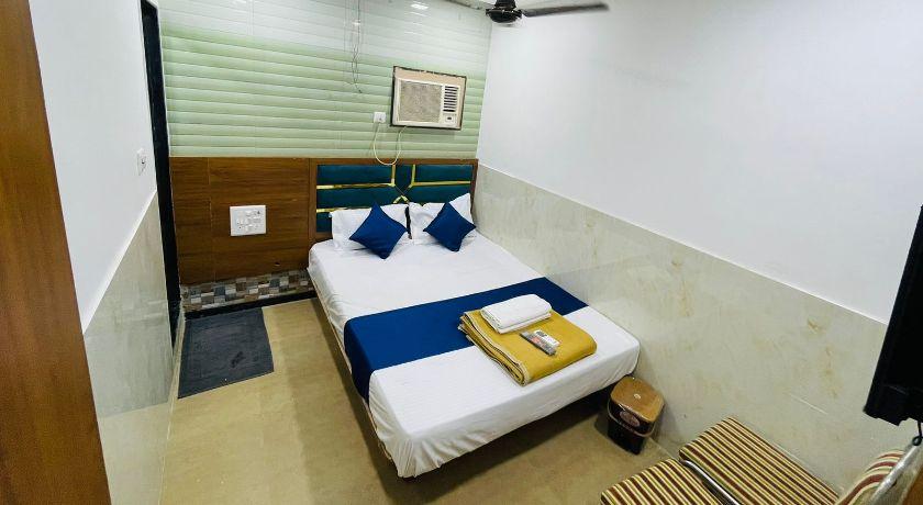 Hotel Radha Palace in Mumbai