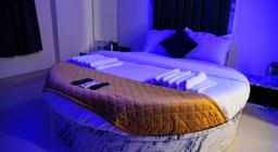 Hotel Edition Blue in Mumbai