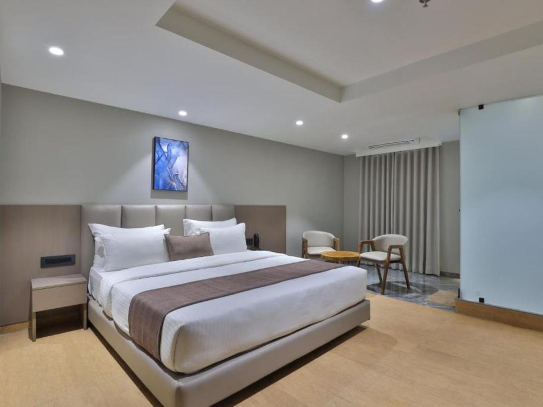 Hotel Shivashish in Ahmedabad