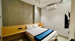 Hotel Golden Suites in Mumbai