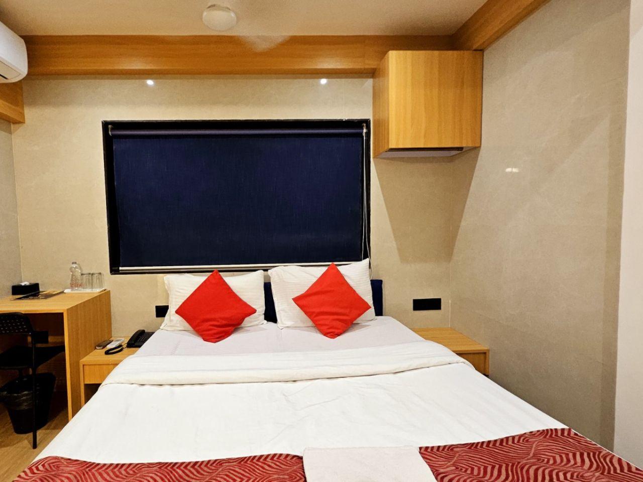 Hotel Vashi Inn in Navi Mumbai