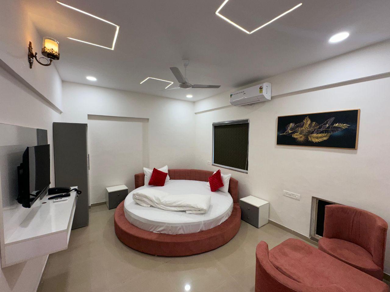 The Leela Inn in Pune