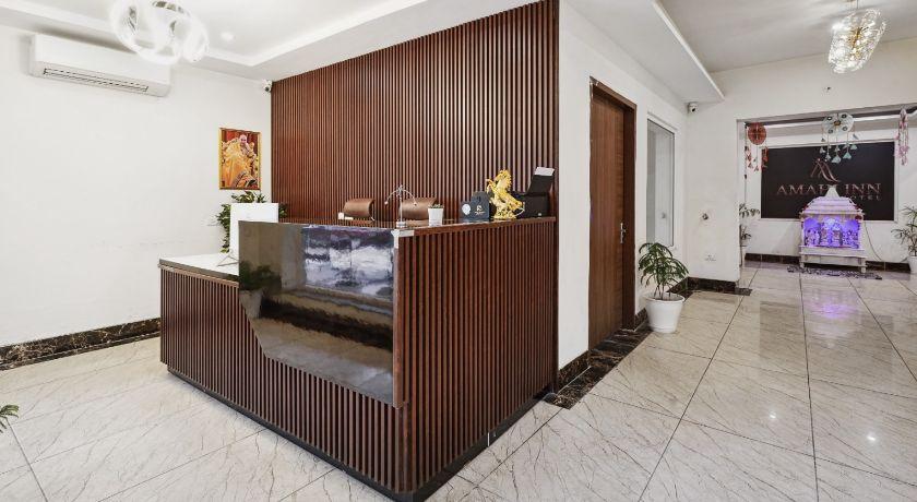 Hotel Amahi Inn in Gurgaon