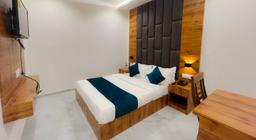 Hotel Grand Executive in Mumbai