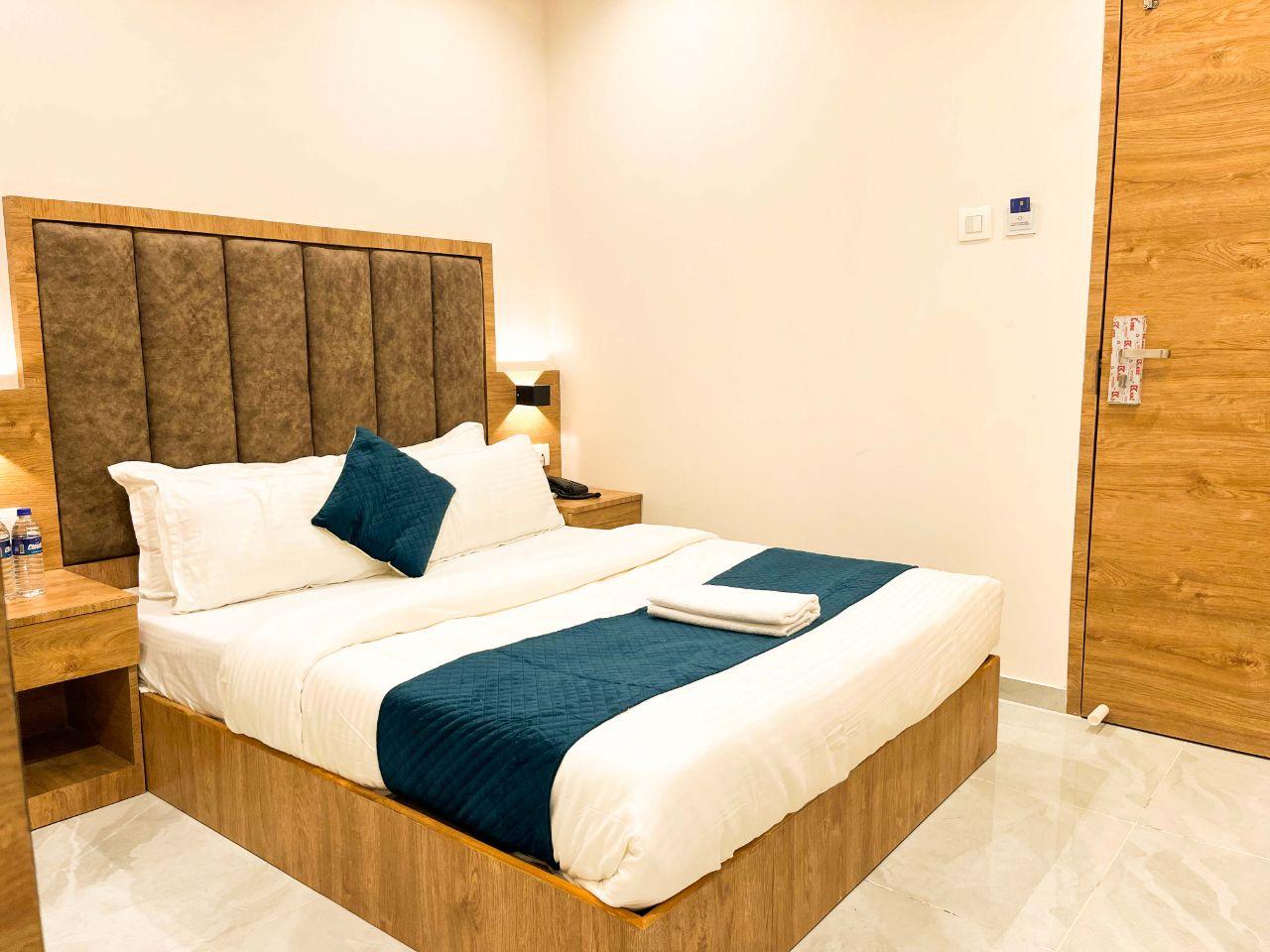 Hotel Grand Executive in Mumbai