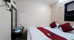 Hotel Kamal in Mumbai
