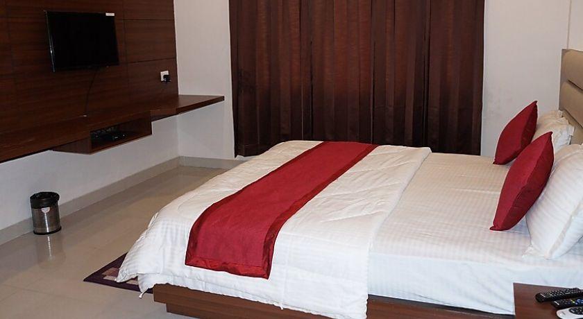 Hotel Aakash Residency in Dehradun