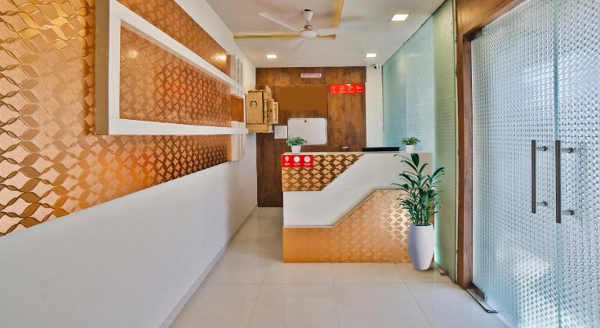 Hotel Maan Palace in Ahmedabad