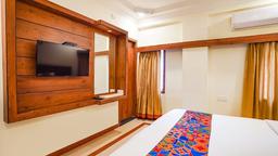 Hotel Savi Inn in Bangalore