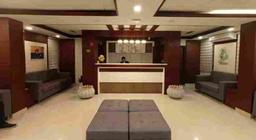 Hotel Monsoon Palace in Guwahati