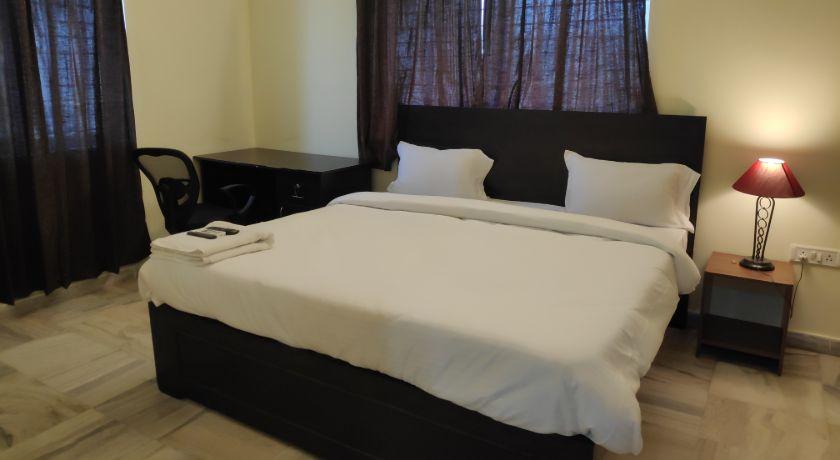 Hotel cyber suites in Hyderabad