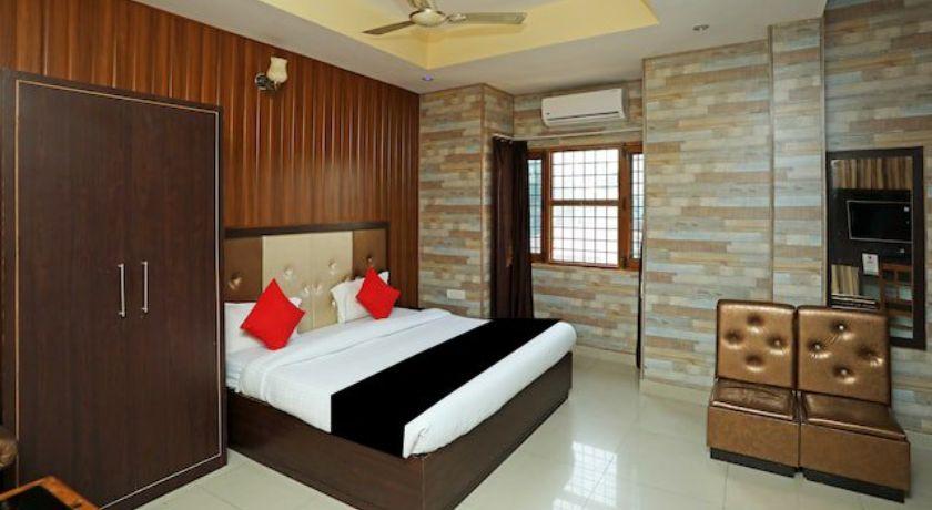 Hotel Tirupati in Dehradun