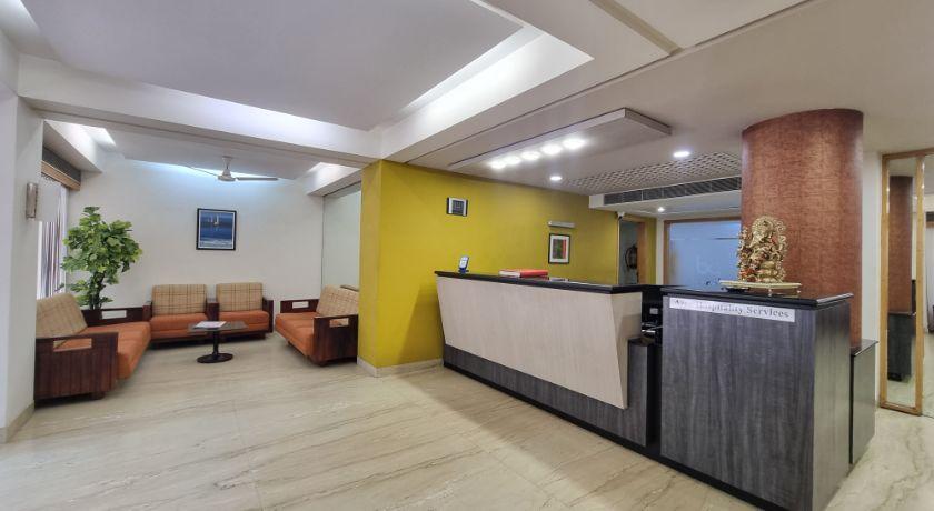 Hotel Skylon in Ahmedabad
