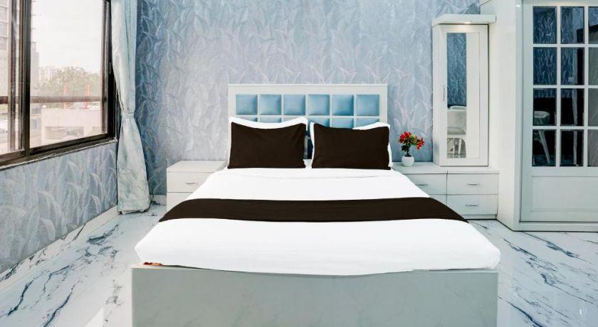Hotel Hans Residency in Mumbai