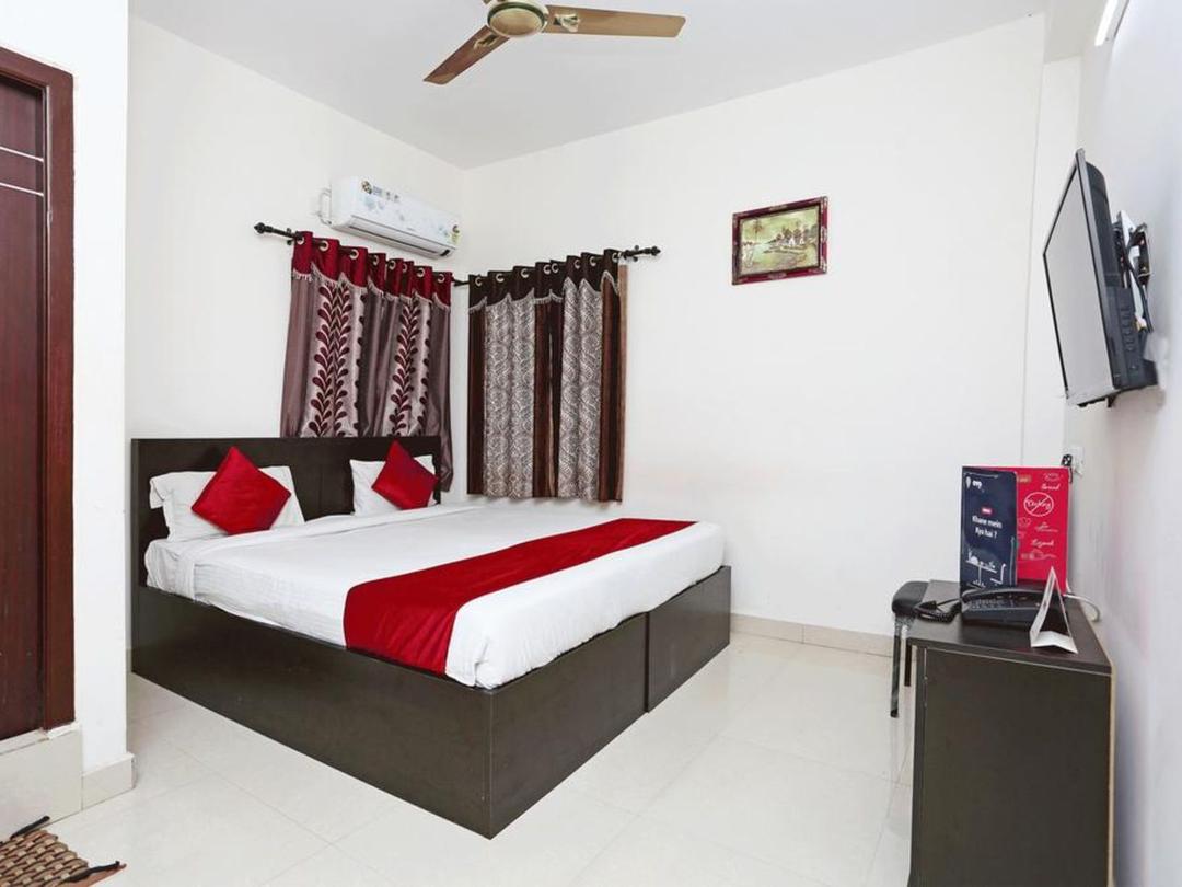 Hotel Qube Inn in Hyderabad