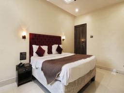 Hotel Parashar Check In in Nagpur