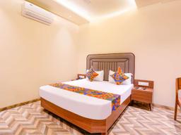 Hotel Regency in Vasai Virar