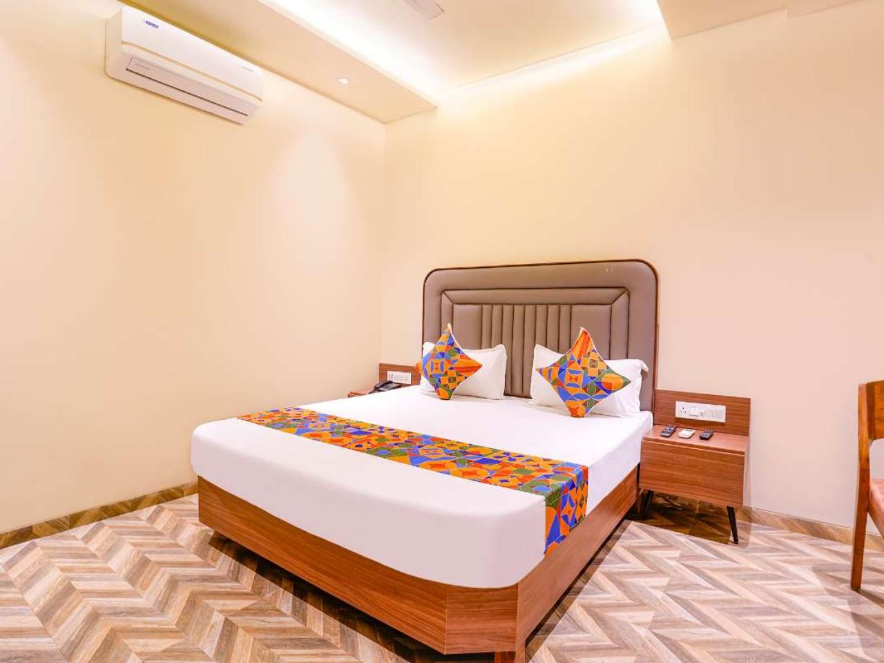 Hotel Regency in Vasai Virar
