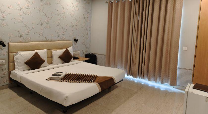 Hotel Aadat Residency in Gurgaon