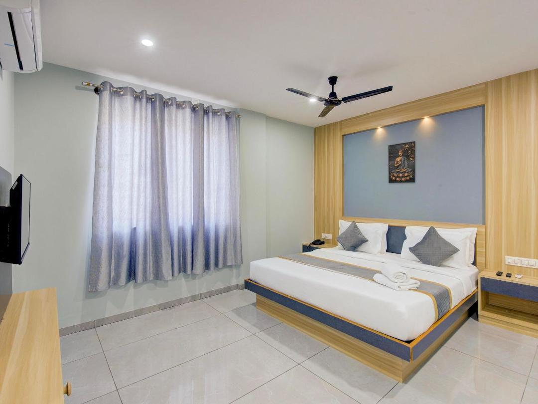 Hotel Park Lane Yelahanka in Bangalore